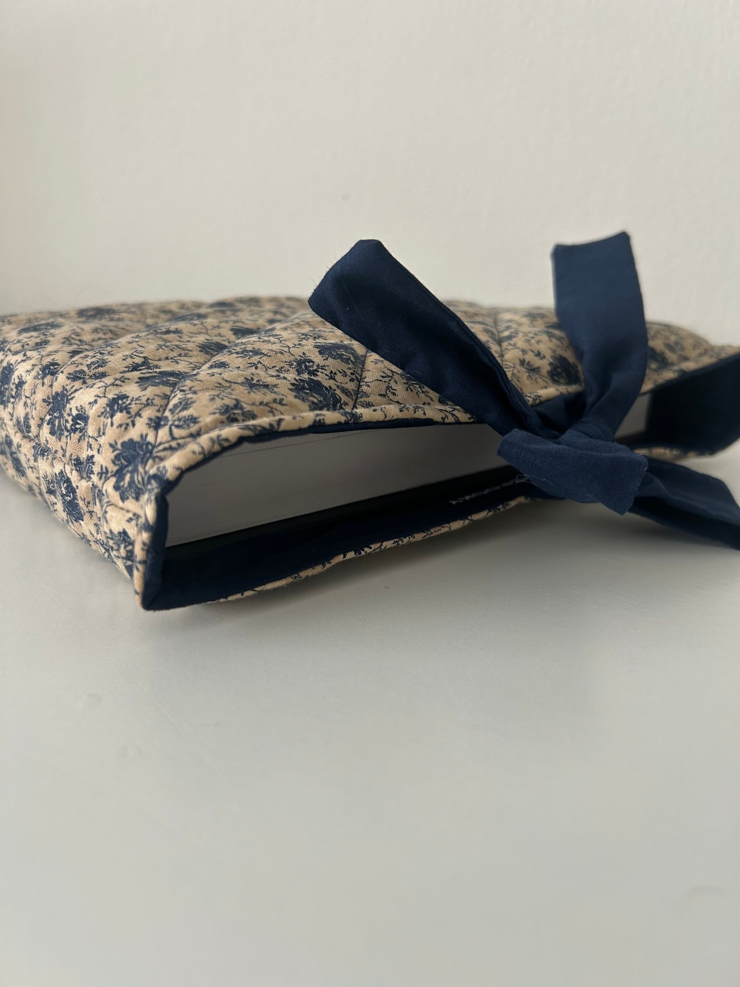 Blue Floral Horizontal Book Sleeve